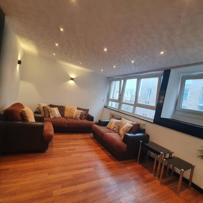 3Beds Family Friendly In London With Good Transport Links Londres Exterior foto